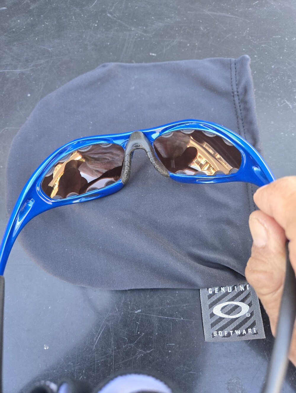 OAKLEY PRO RACING WATER ELECTRIC BLUE/IRIDIUM VENTED SUNGLASSES - Picture 12 of 14